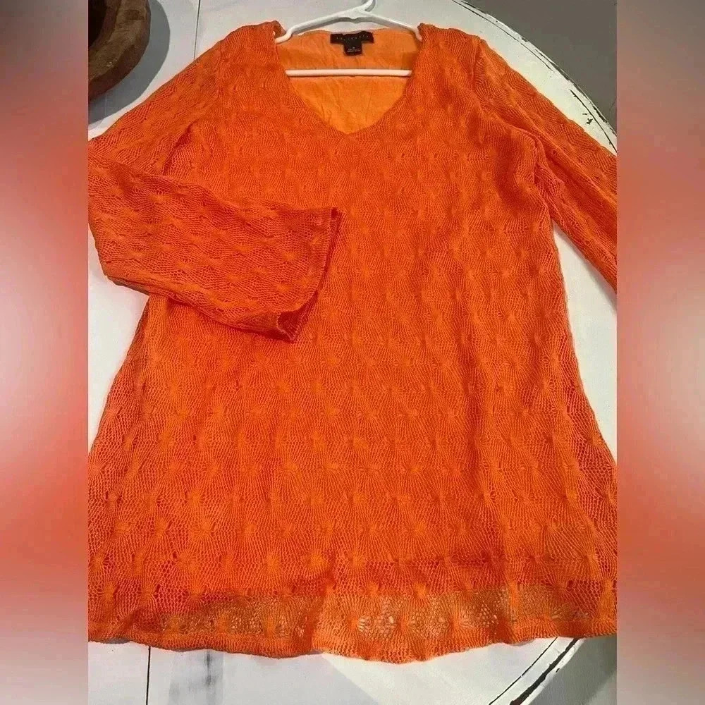 Sanctuary M top orange